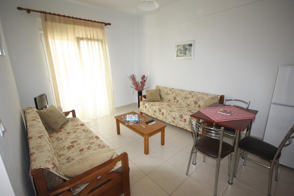 Pavloudis Apartments Psakoudia Habitación foto